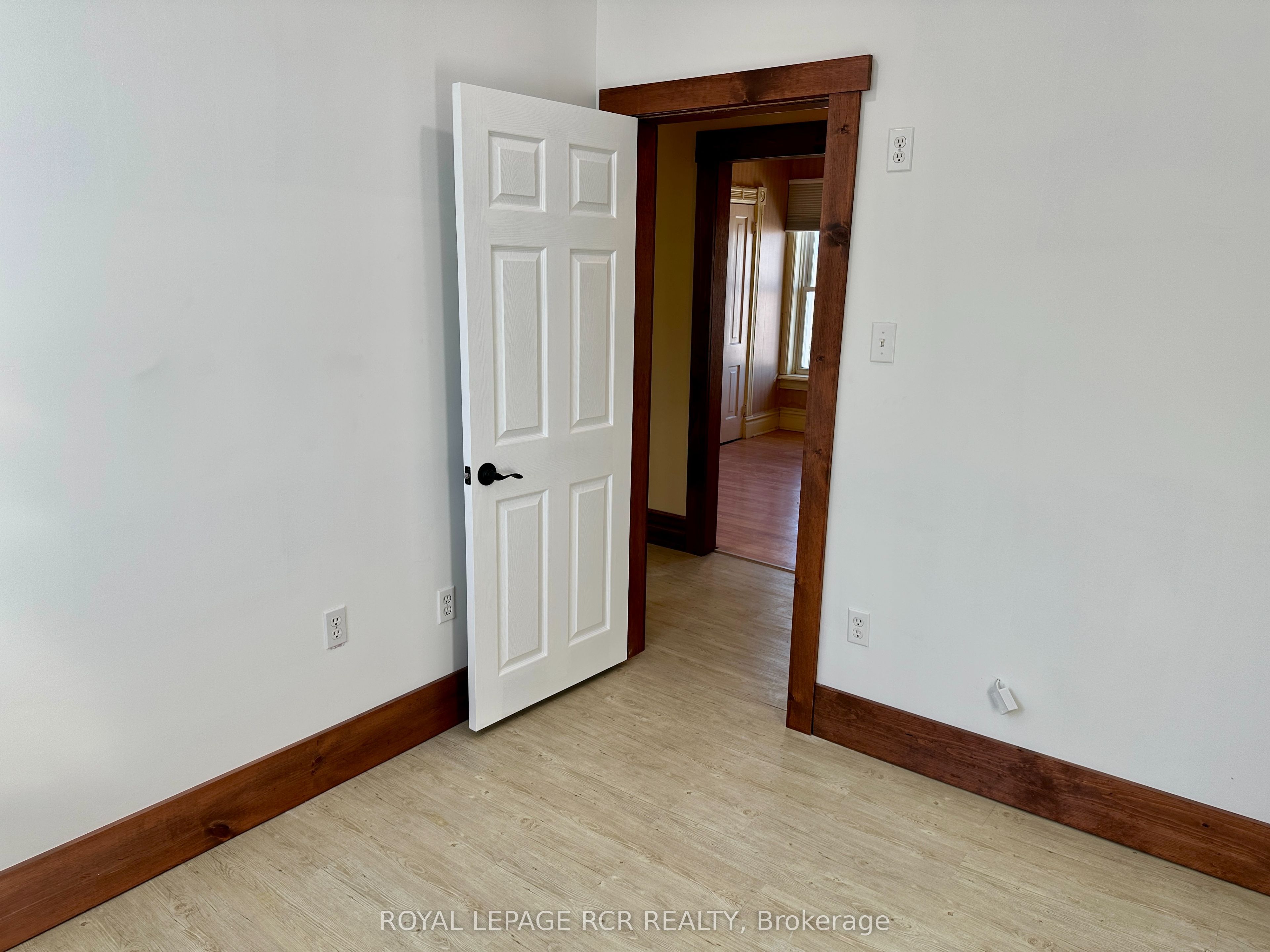 641 10th Avenue Property Photo 31