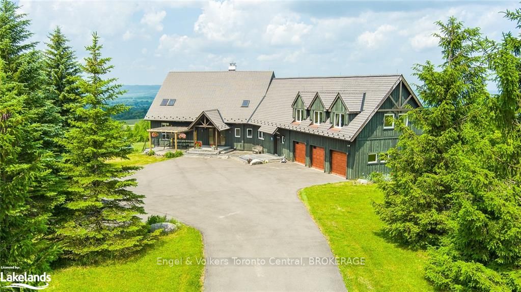 496083 Grey 2 Road Property Photo 2