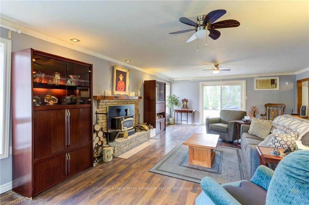 205 London Road Property Photo 11