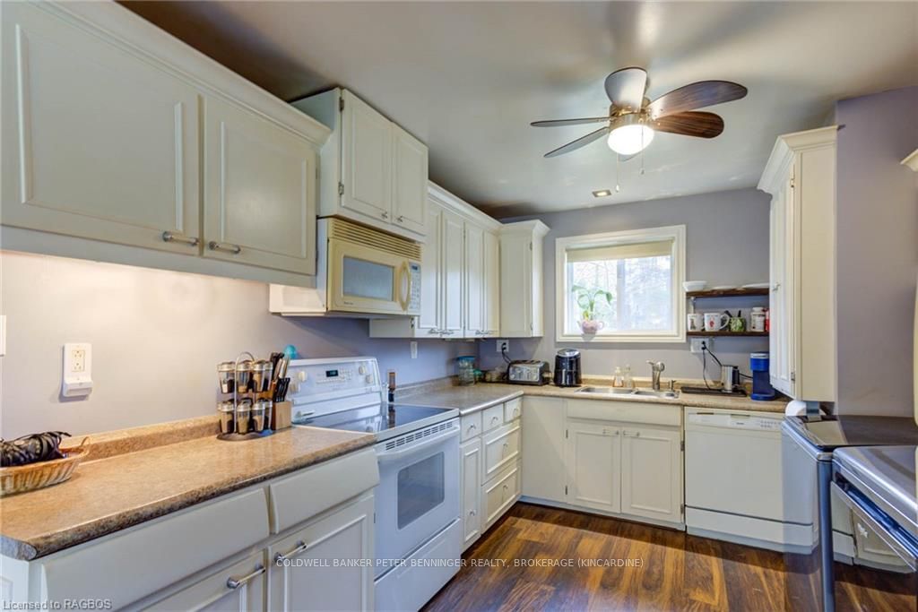 205 London Road Property Photo 15