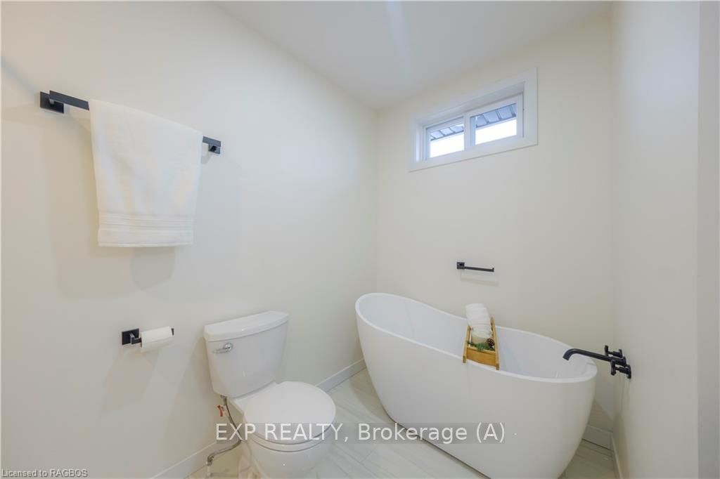 2640 9th Avenue Property Photo 12
