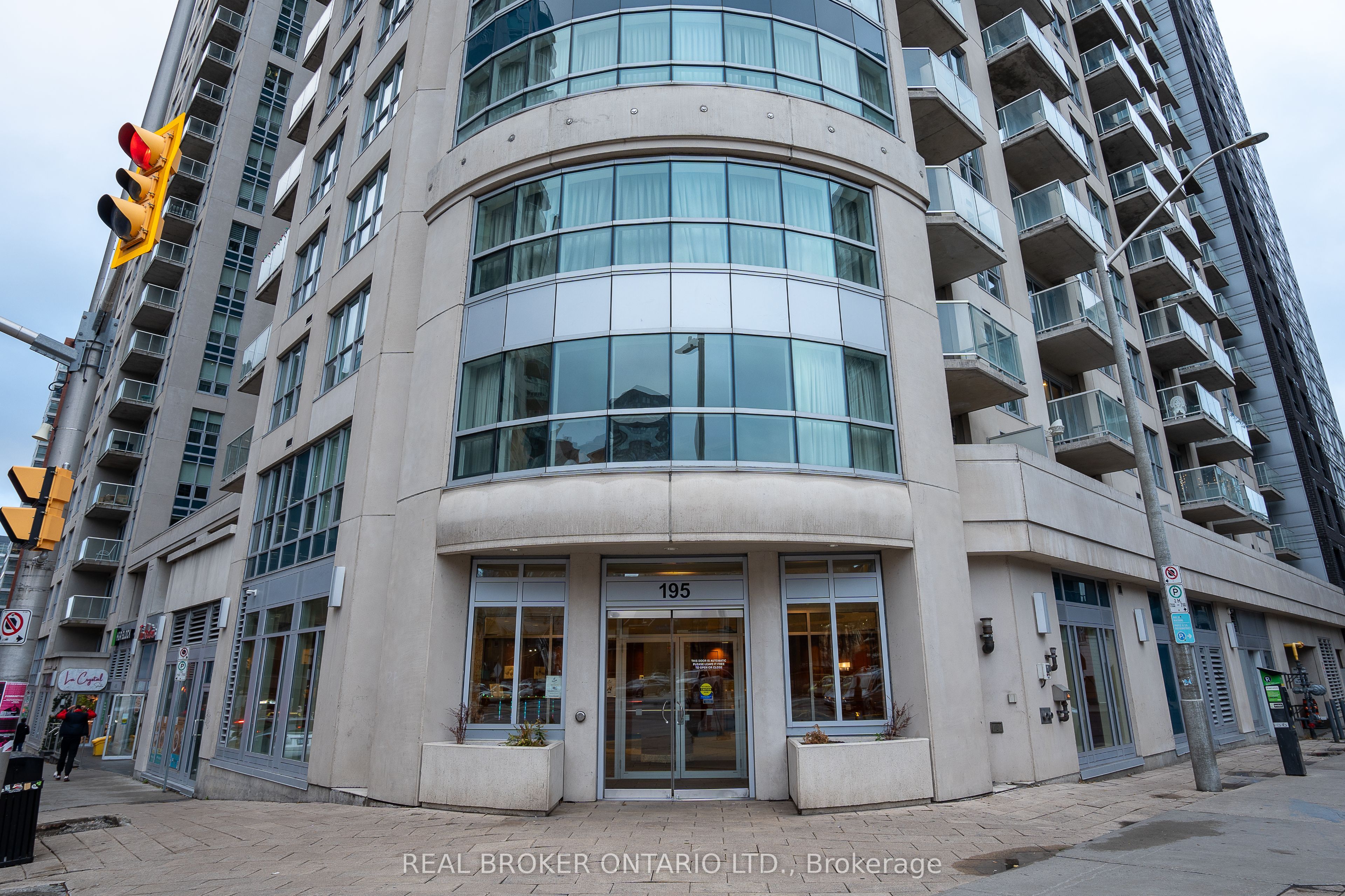 #407 - 195 Besserer Street Property Photo