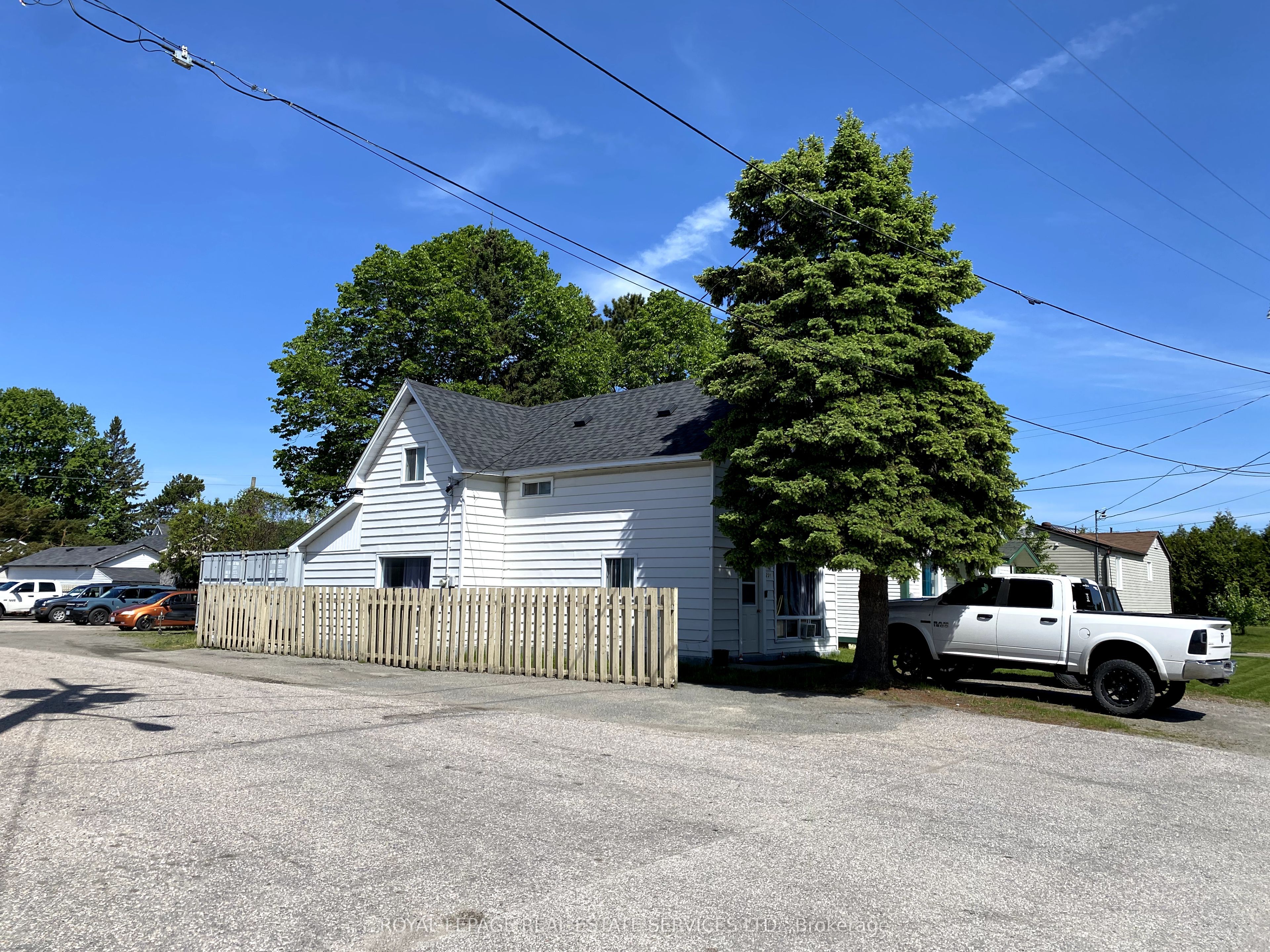 169 Front Street Property Photo 32