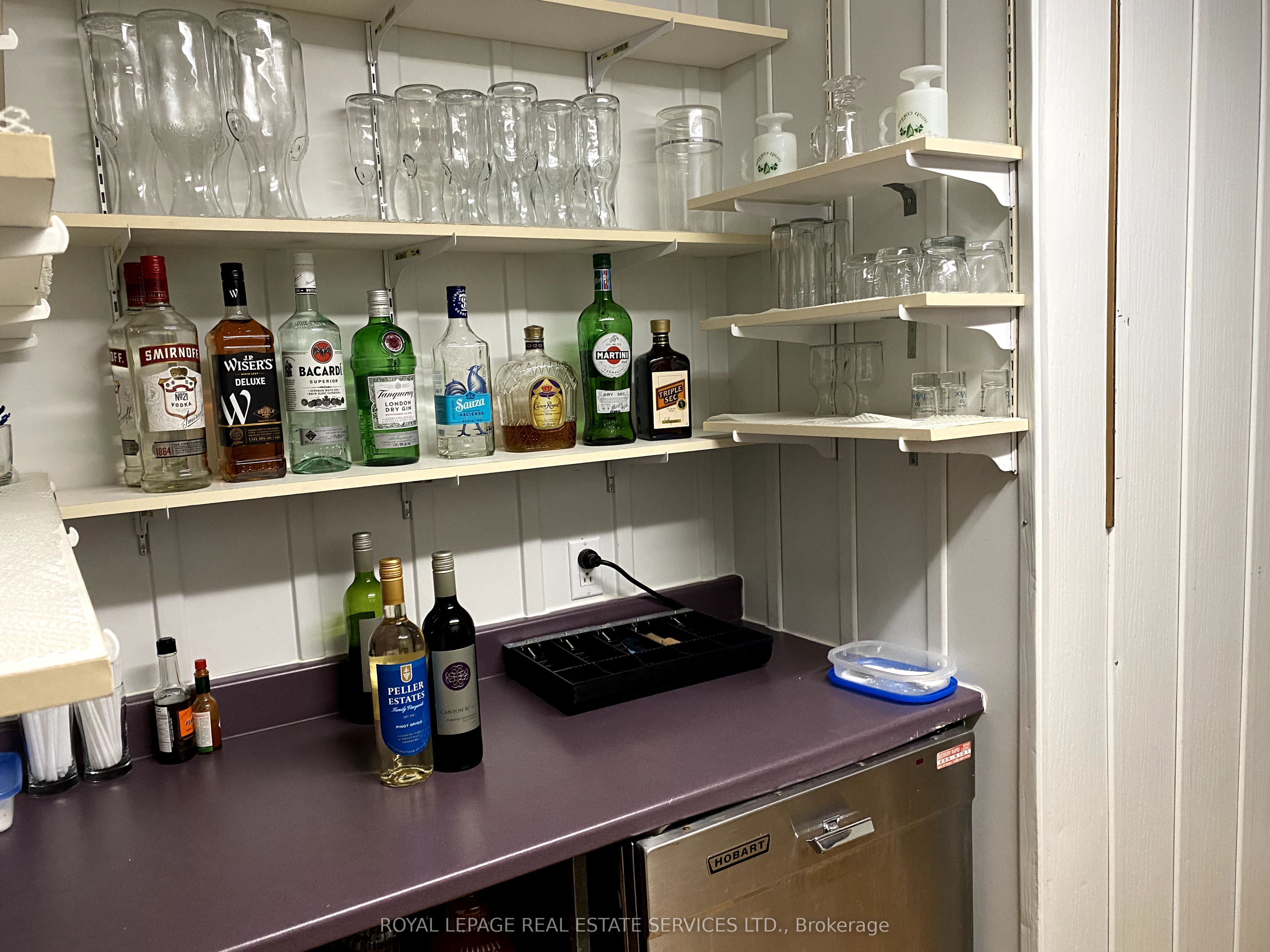 169 Front Street Property Photo 8