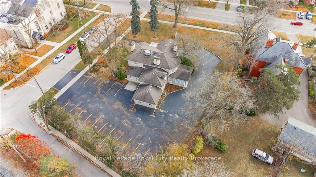 25 Waterloo Ave Property Photo 5