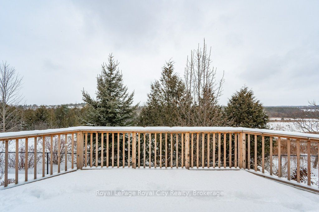 #28 - 19 Simmonds Drive Property Photo 39