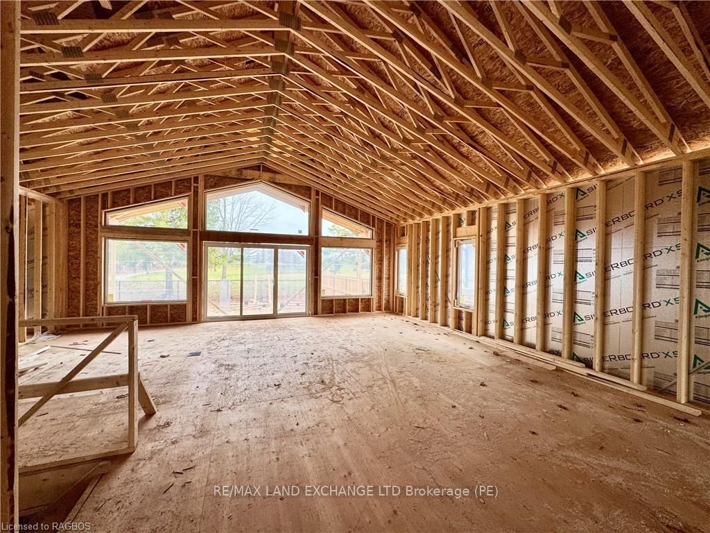 398 Frances Street Property Photo 2