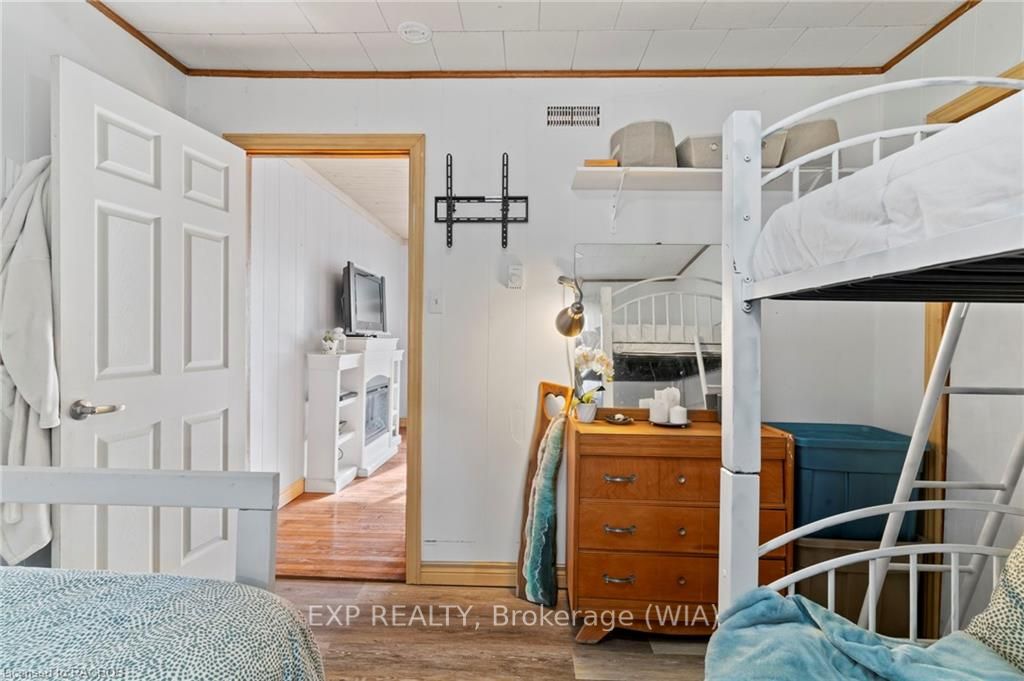 397 Mallory Beach Road Property Photo 22