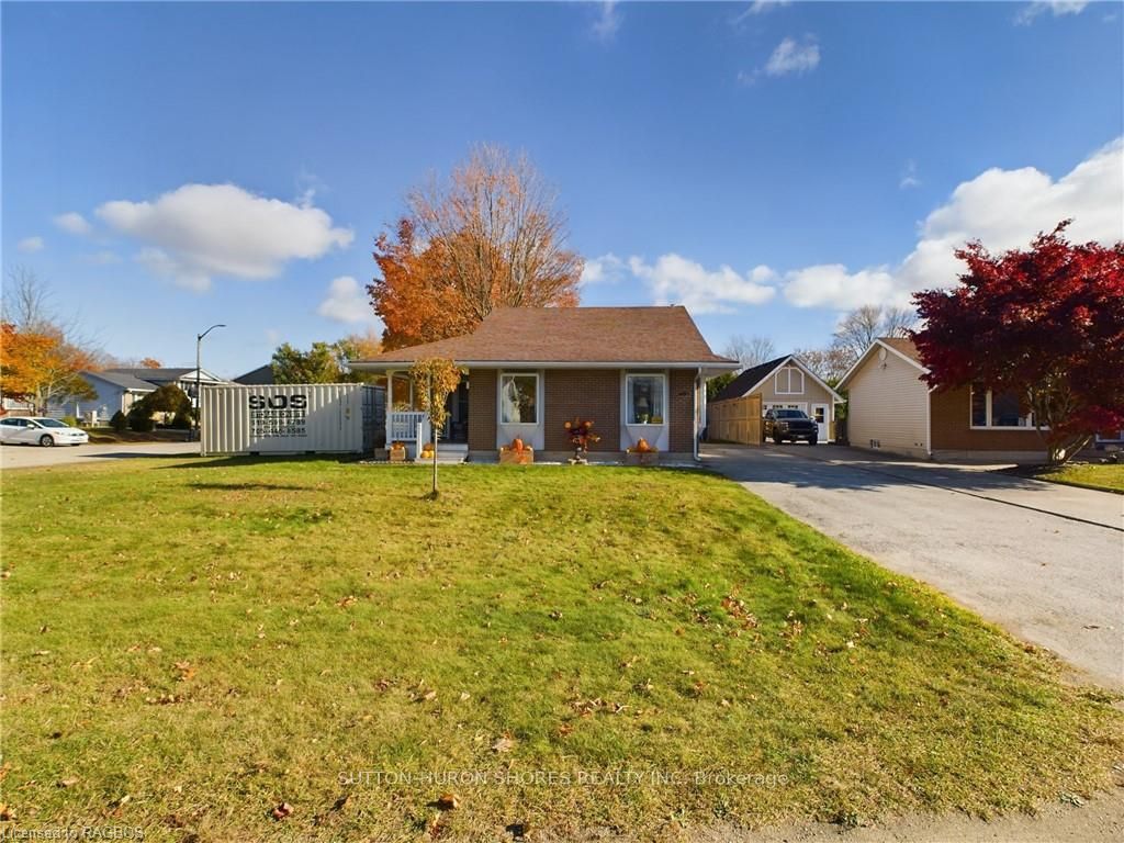 495 Ridge Street Property Photo 1