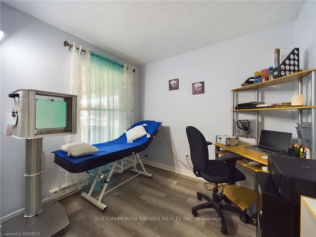 495 Ridge Street Property Photo 15