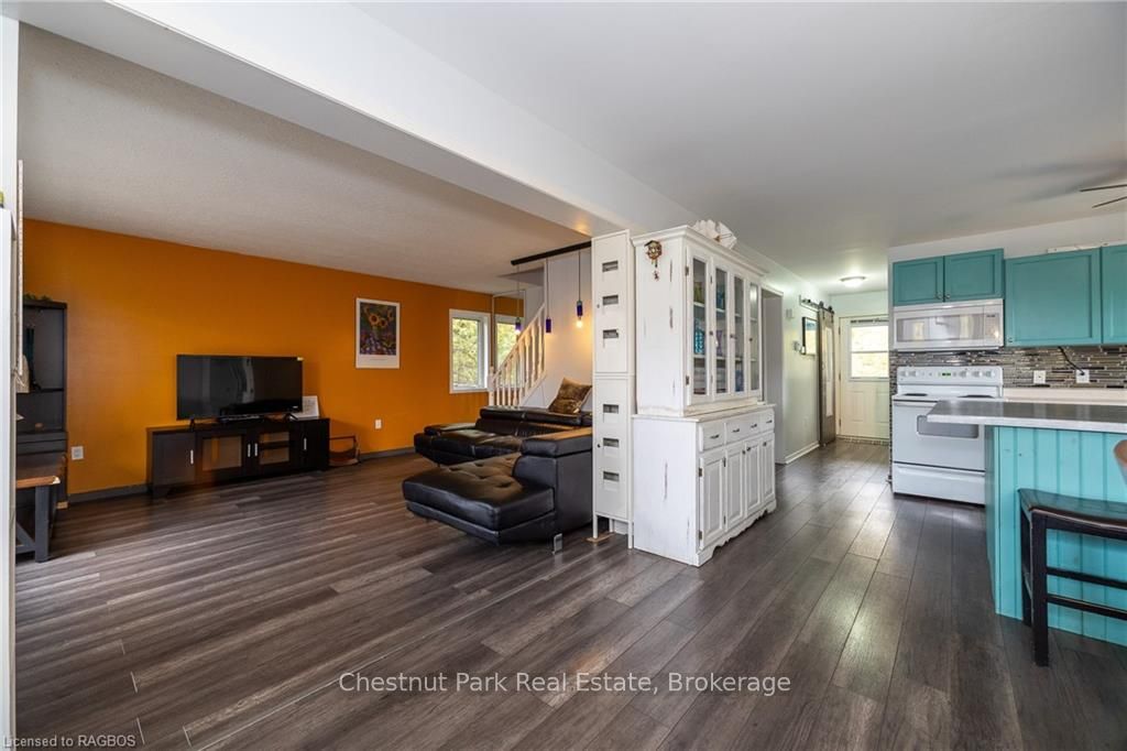 7078 Highway 6 Property Photo 21