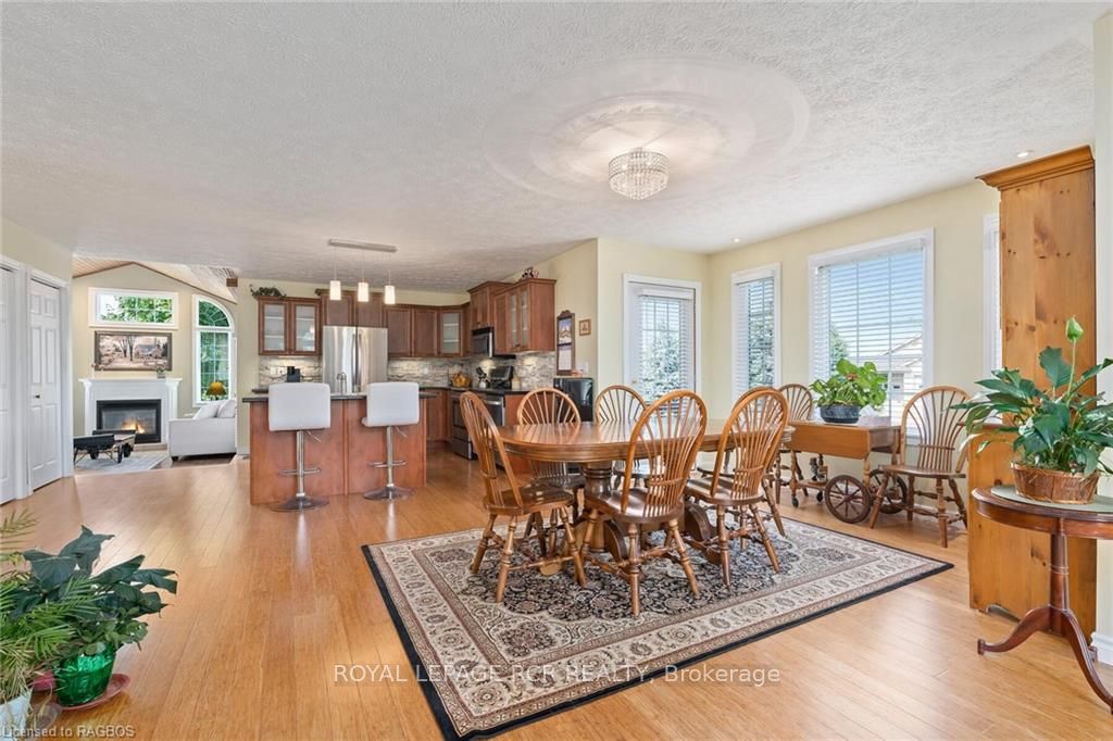 414 4th Street Property Photo 6