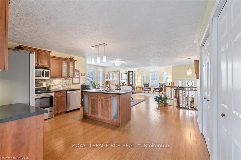 414 4th Street Property Photo 12