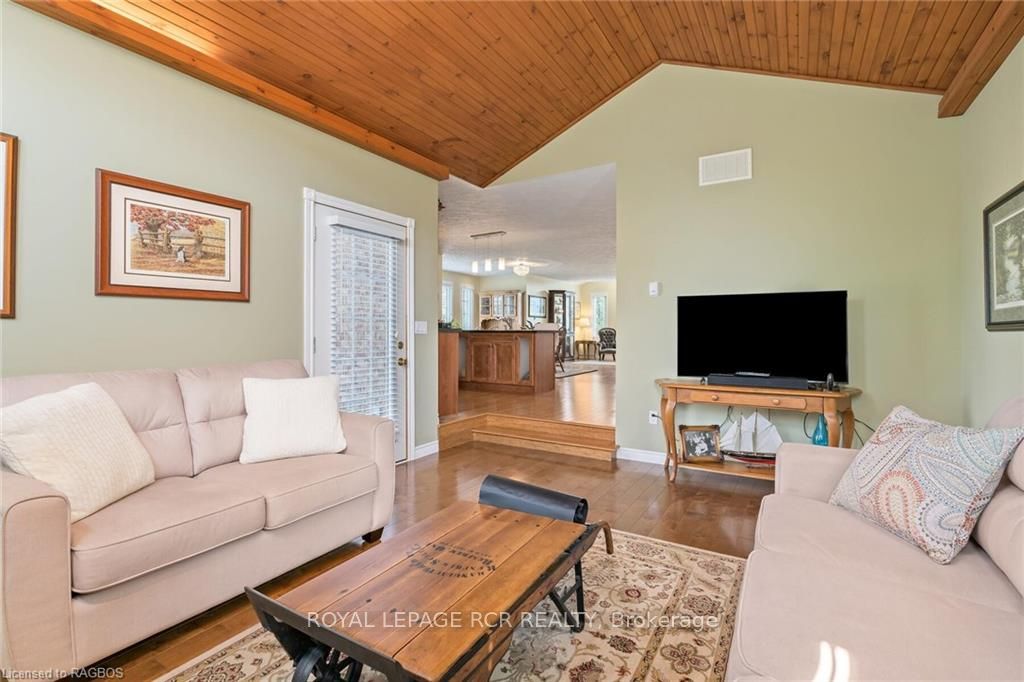 414 4th Street Property Photo 16