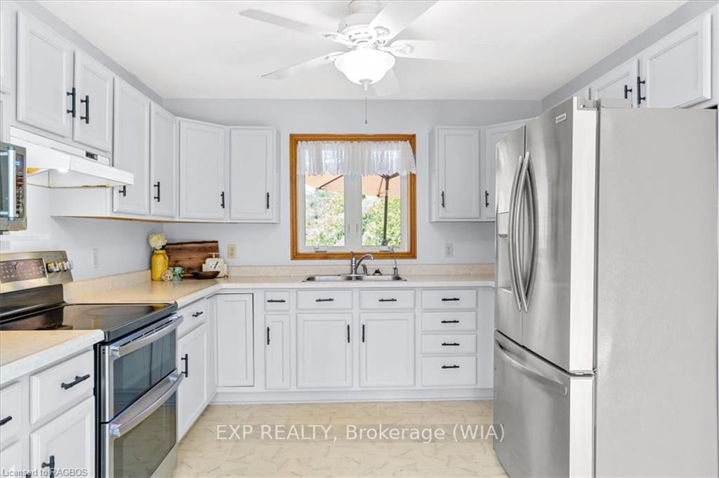 55 Forbes Road Property Photo 9