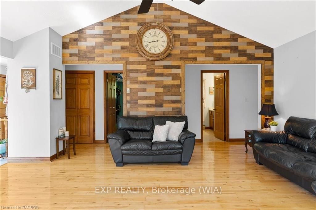 55 Forbes Road Property Photo 15