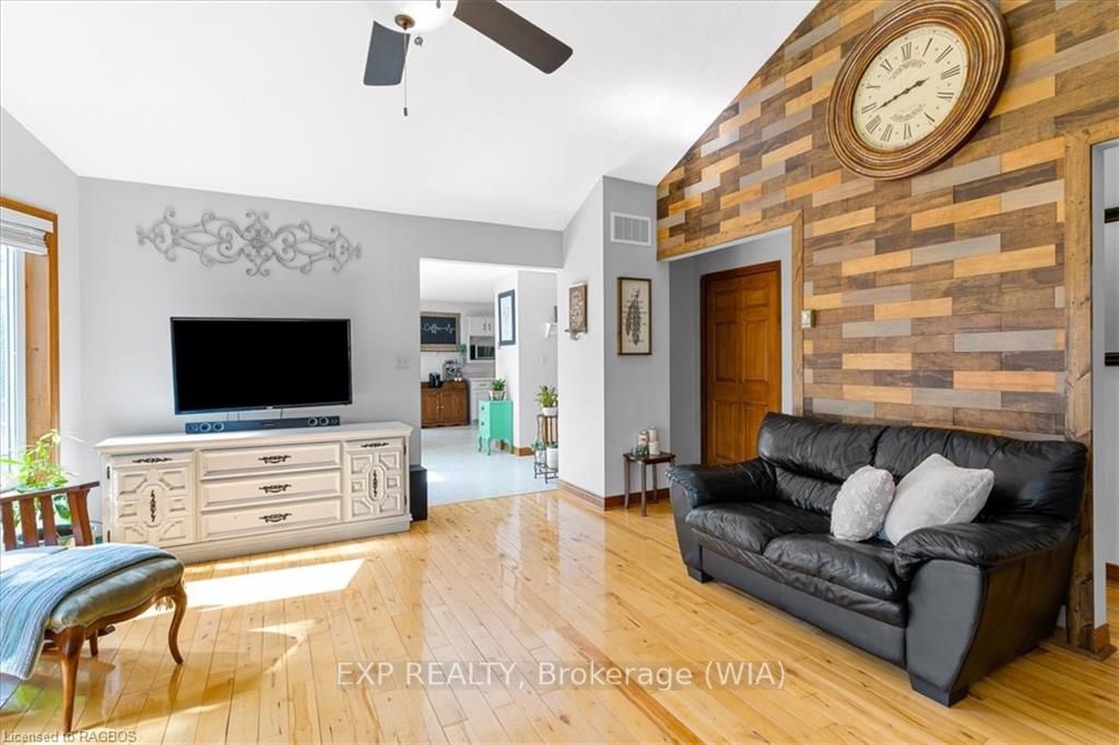 55 Forbes Road Property Photo 16