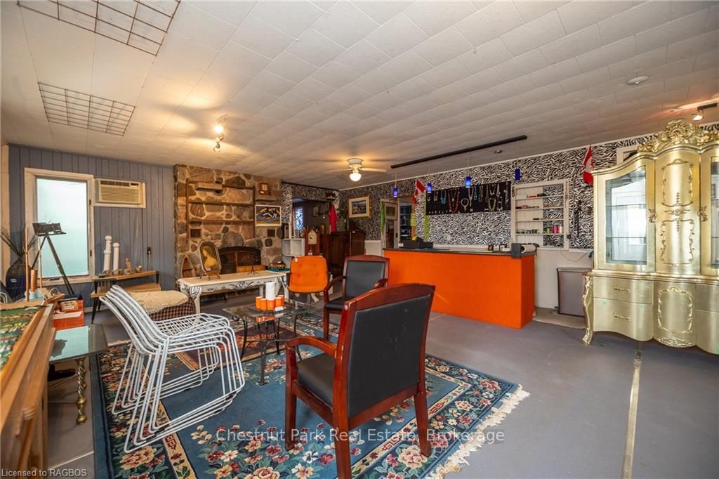 7078 Highway 6 Property Photo 35