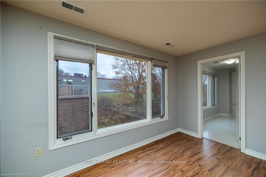 #210 - 2555 3rd Avenue Property Photo 15