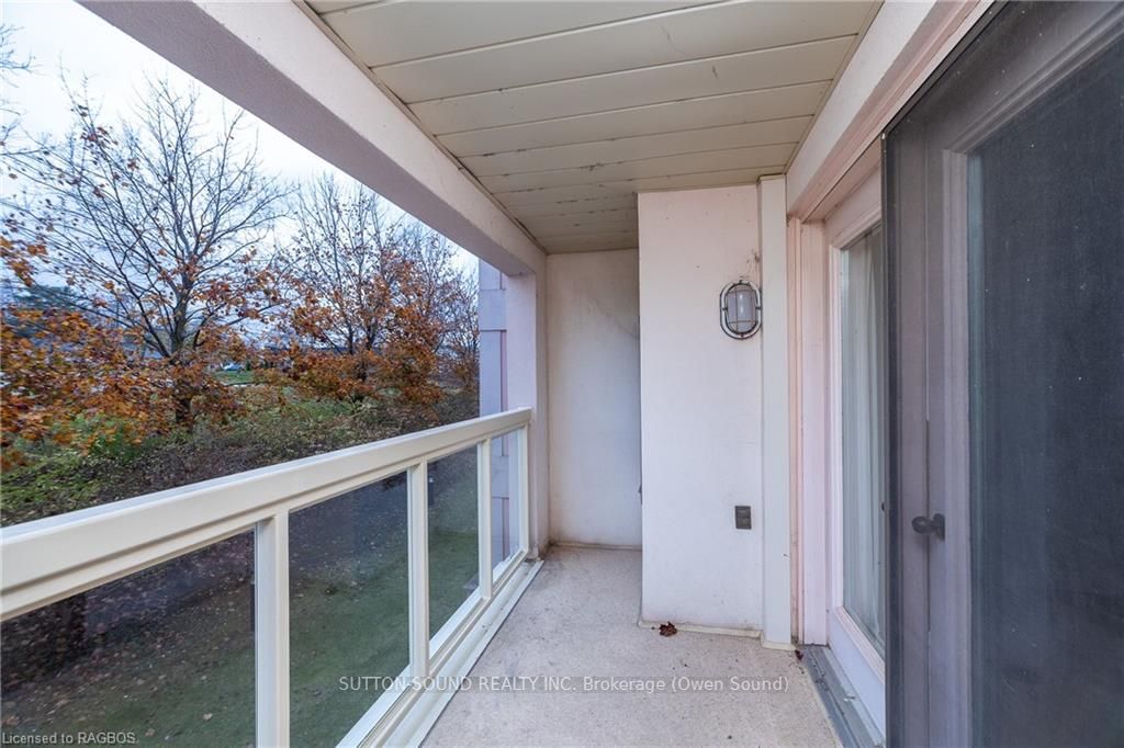 #210 - 2555 3rd Avenue Property Photo 19