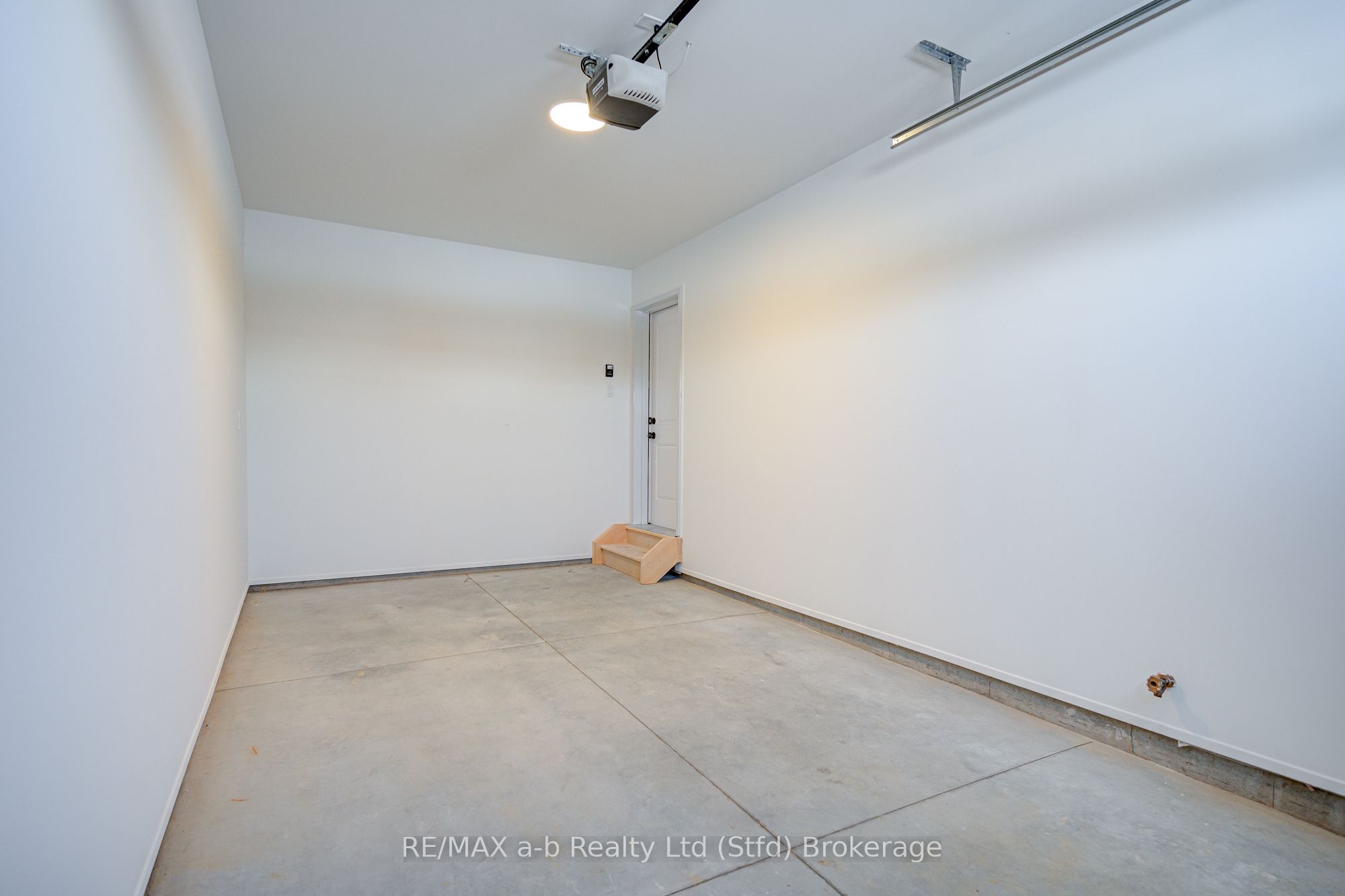 16 Linda Drive Property Photo 28
