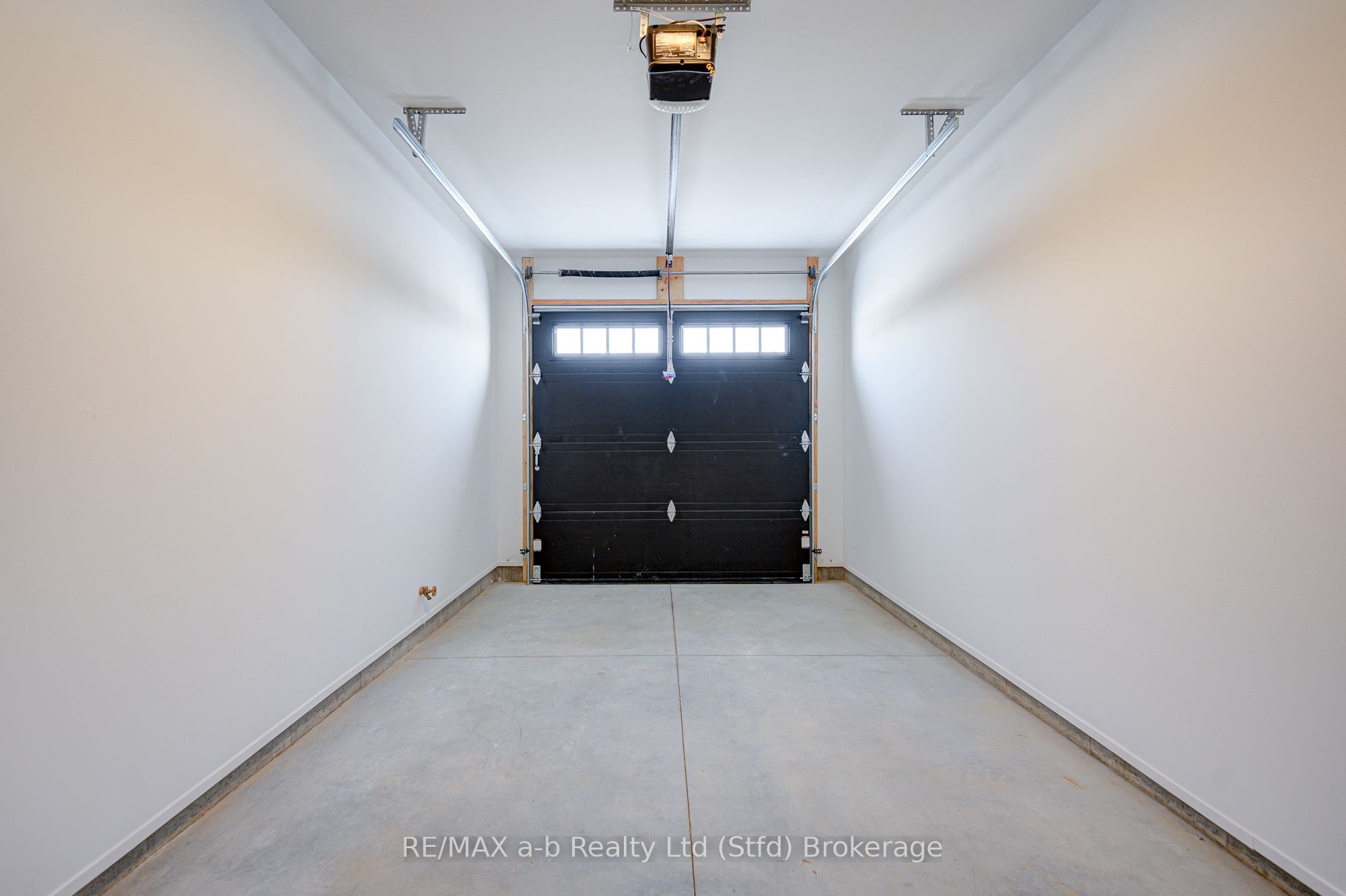 16 Linda Drive Property Photo 29