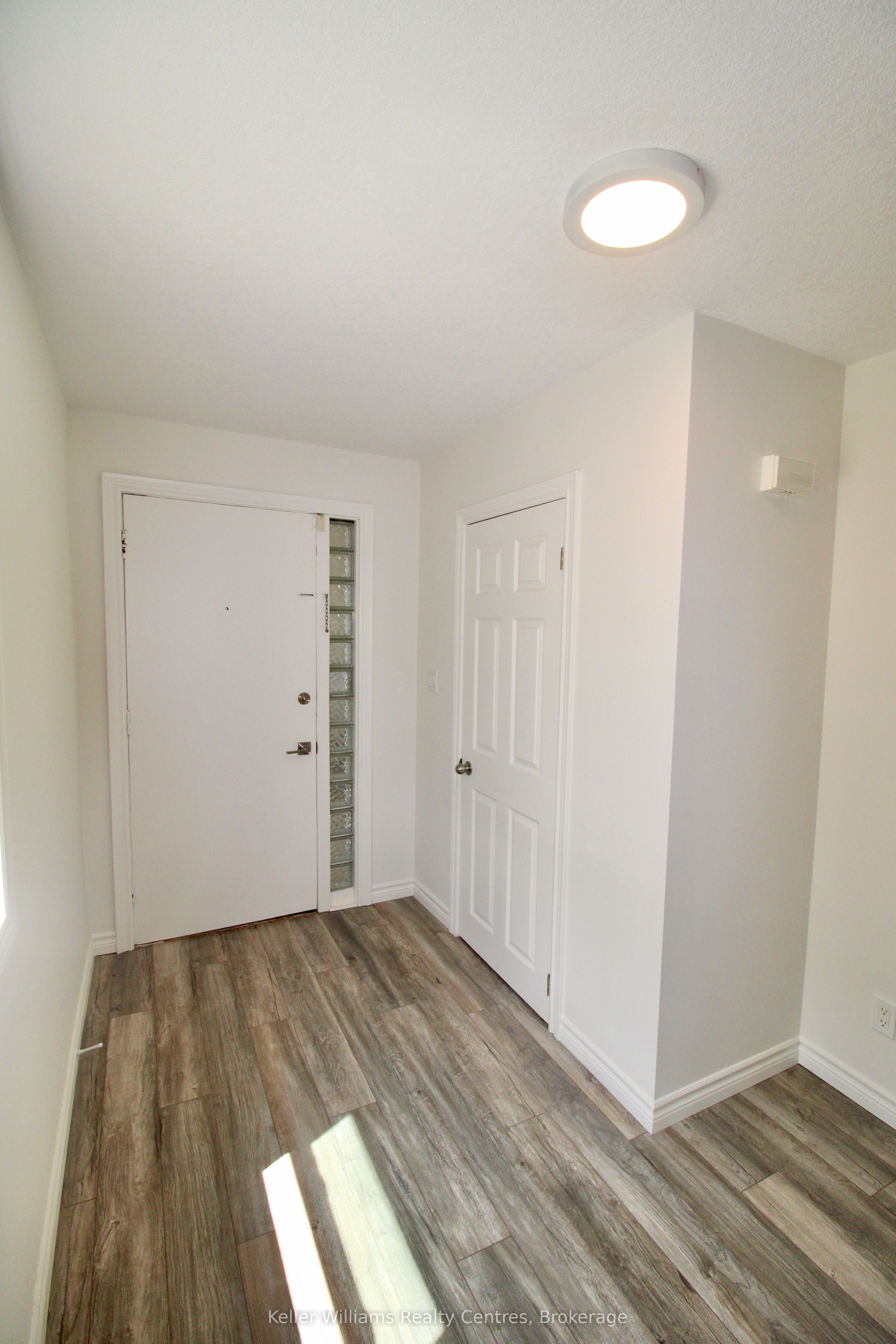 303/305 10th Street Property Photo 17