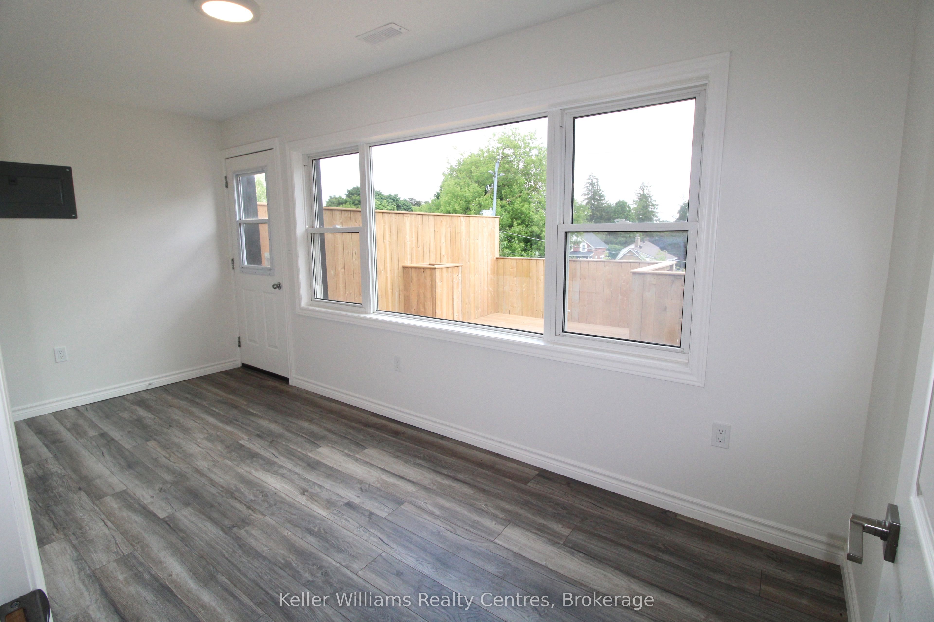 303/305 10th Street Property Photo 25