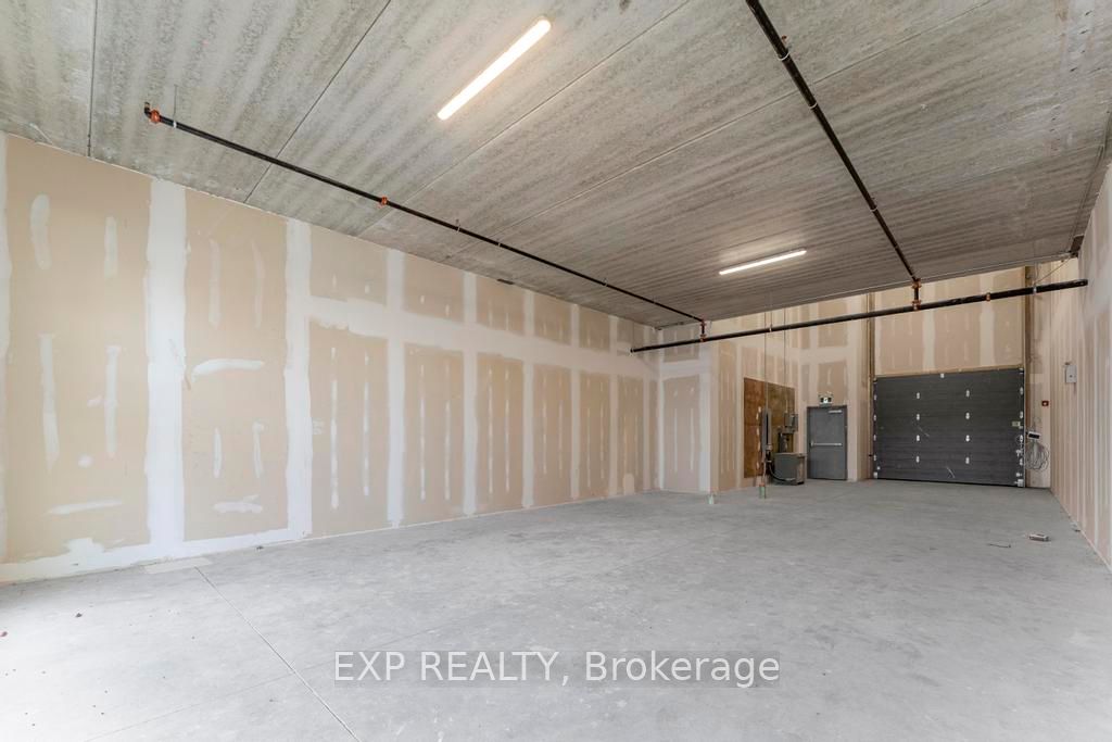 1042 Garner Road Property Photo 5