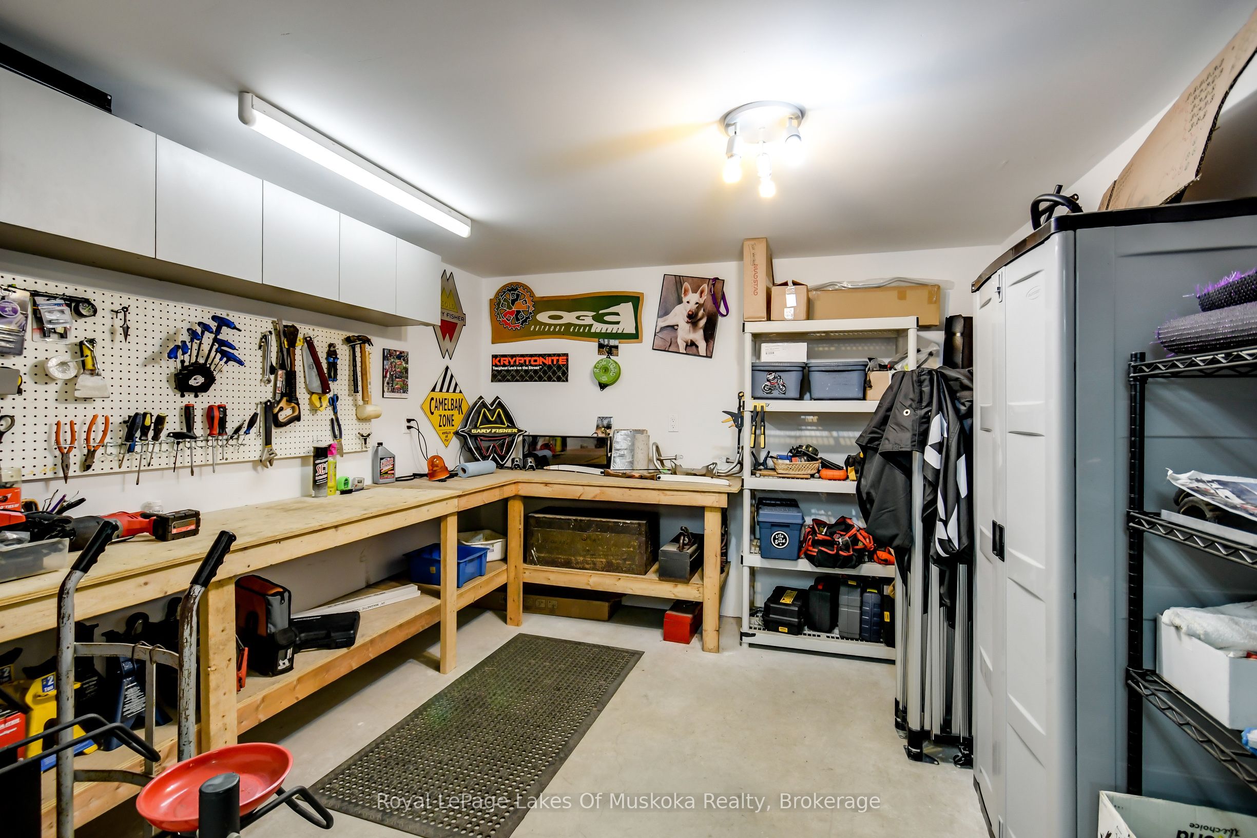 230 Ecclestone Drive Property Photo 10