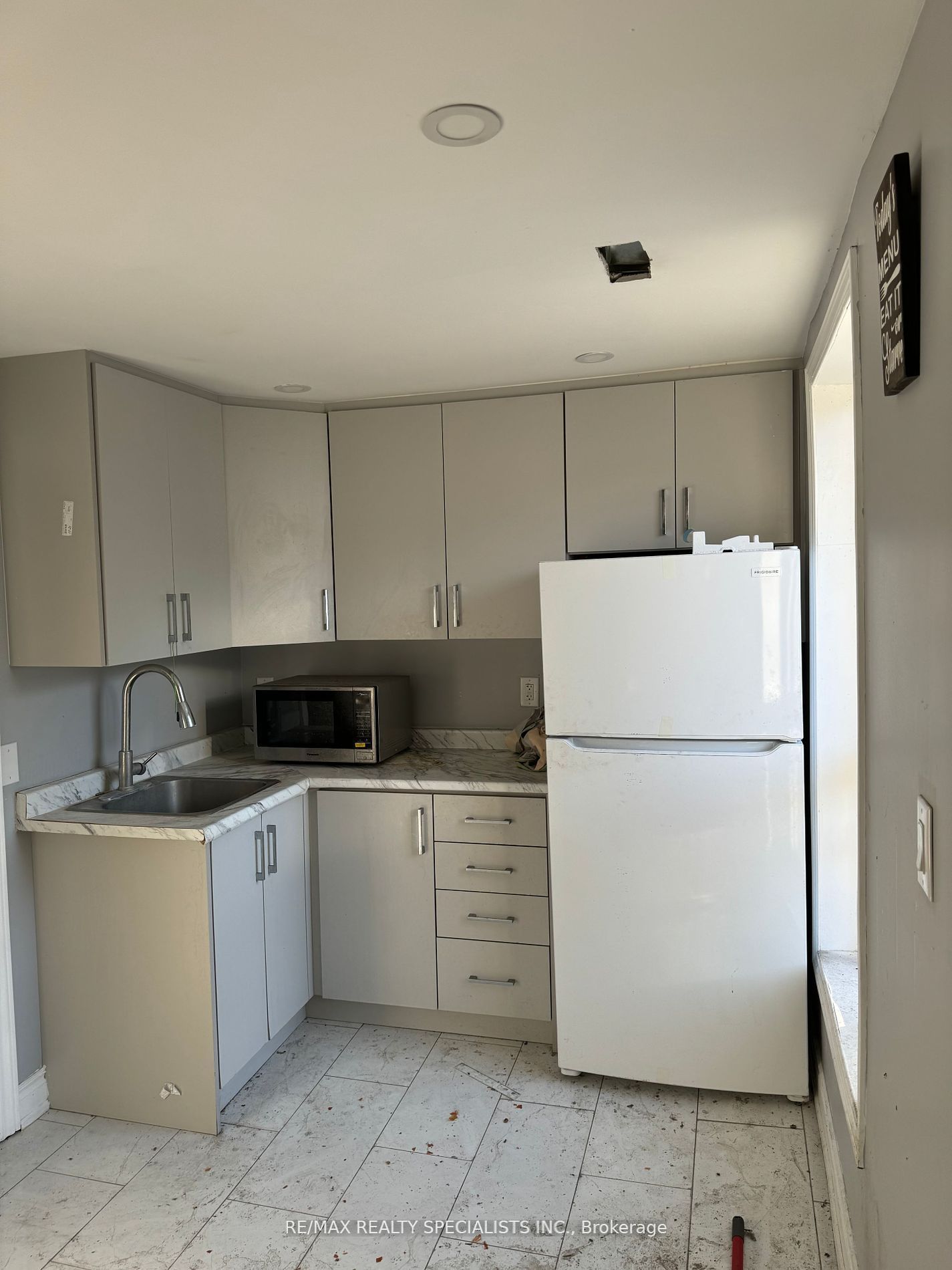25 Park Hill Road Property Photo 2