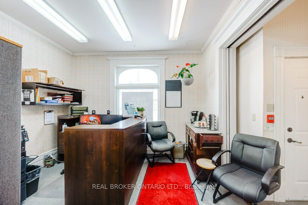 119 Water Street Property Photo 3
