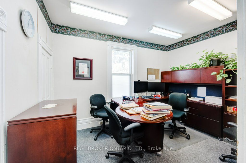 119 Water Street Property Photo 9