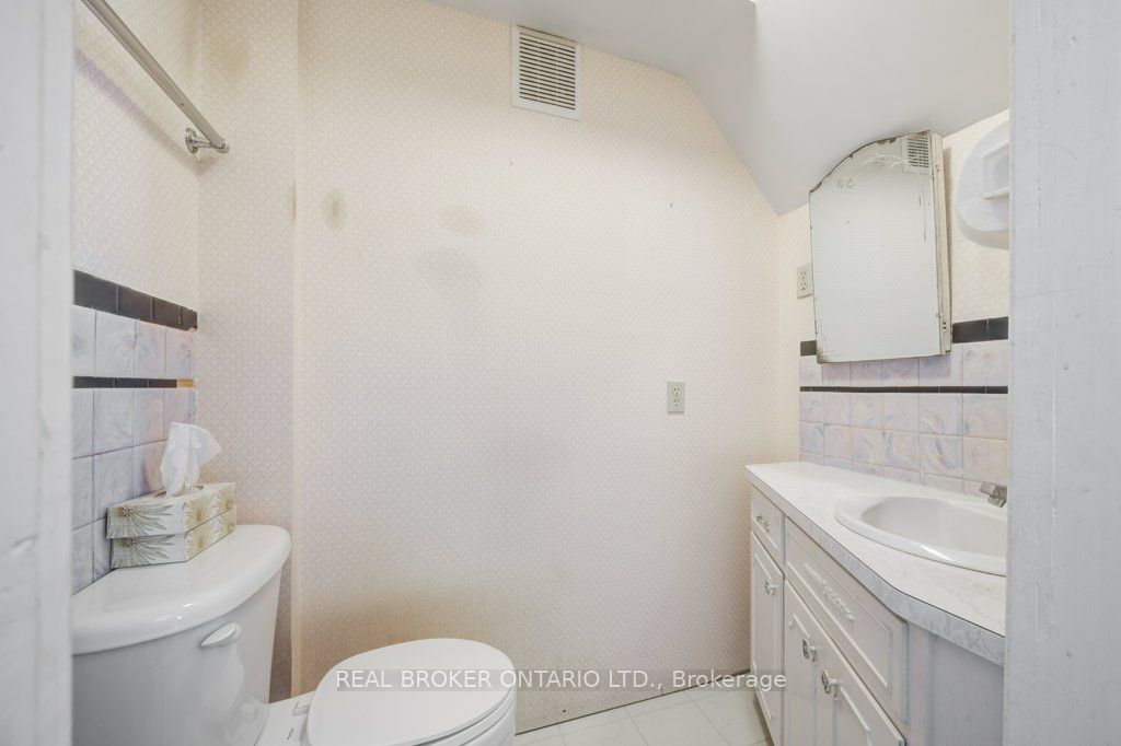 119 Water Street Property Photo 10