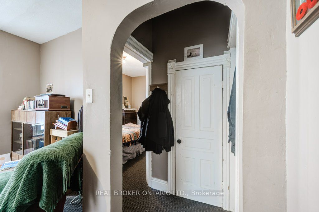 119 Water Street Property Photo 14
