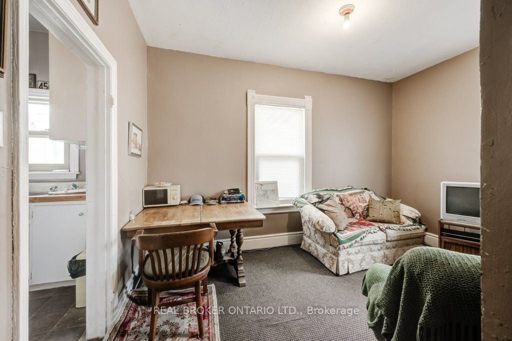 119 Water Street Property Photo 16