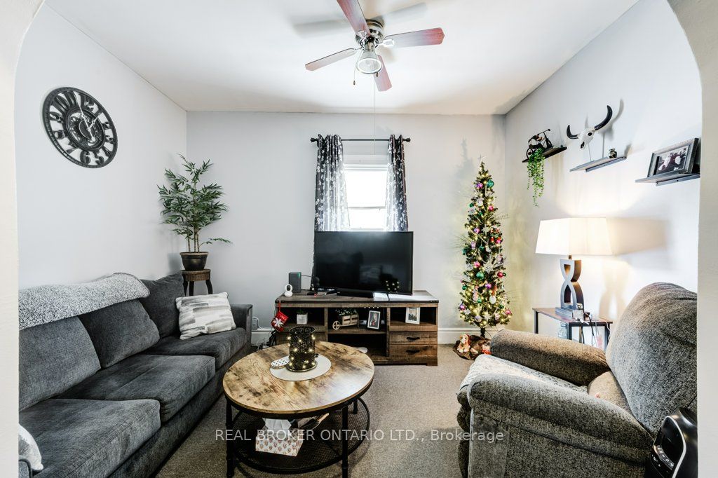 119 Water Street Property Photo 22