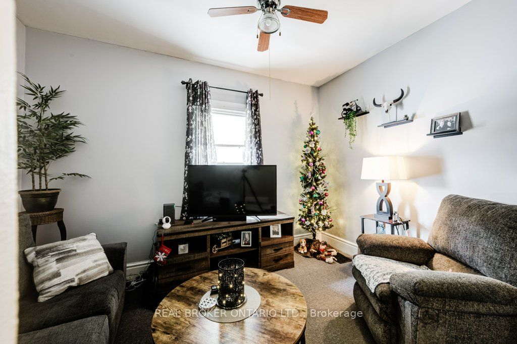 119 Water Street Property Photo 23