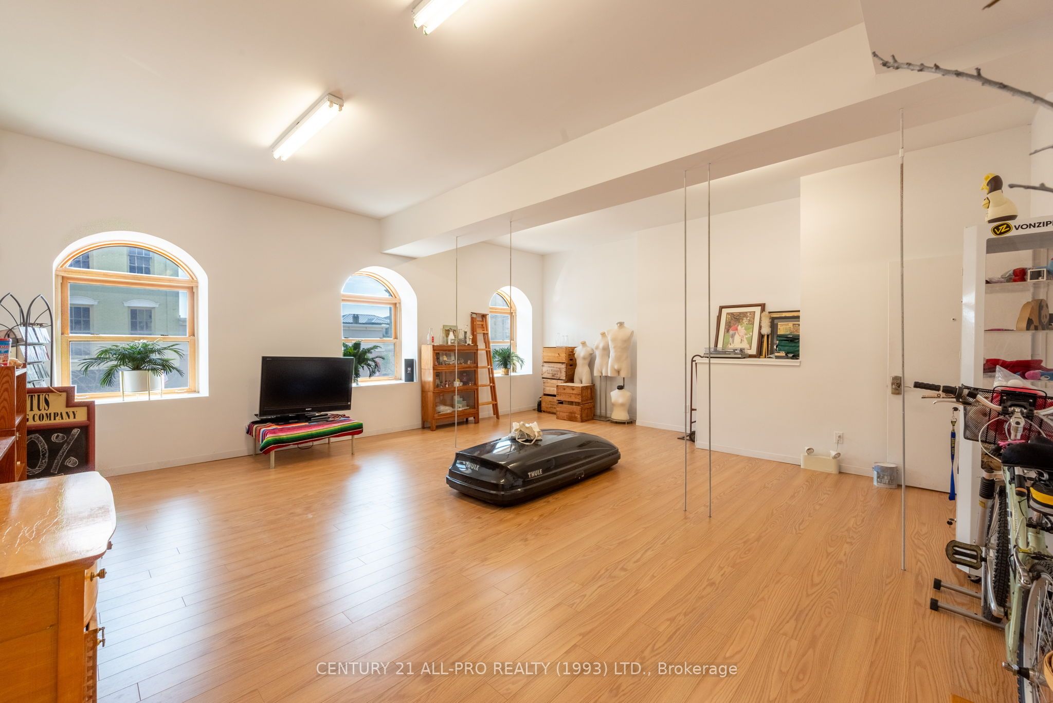 40 King Street Property Photo 18