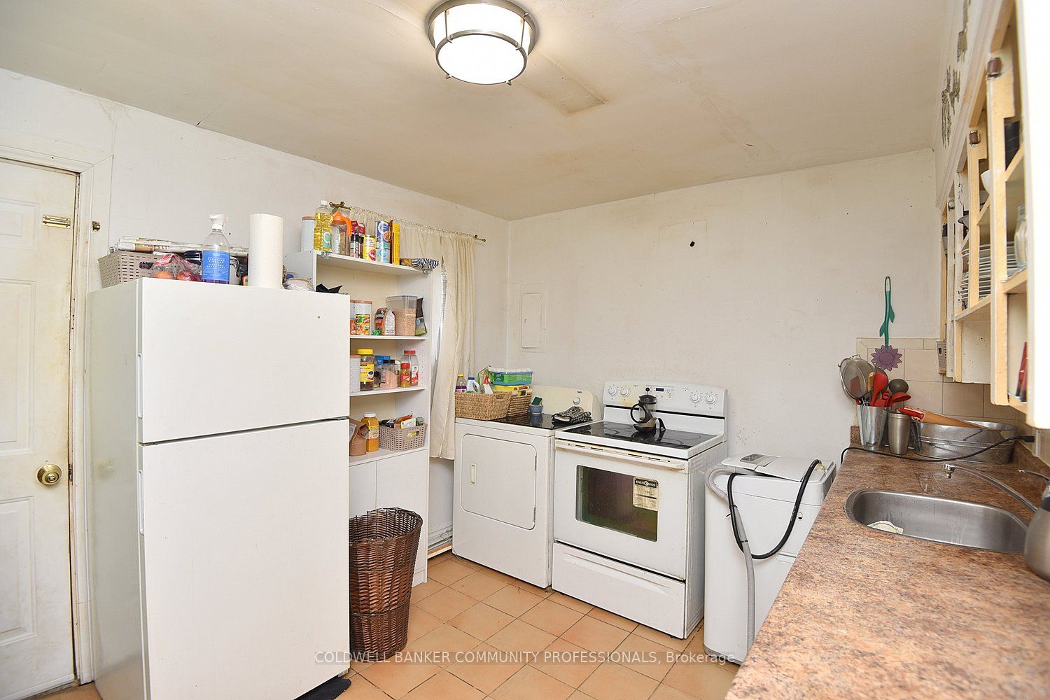 1523 Main Street Property Photo 21