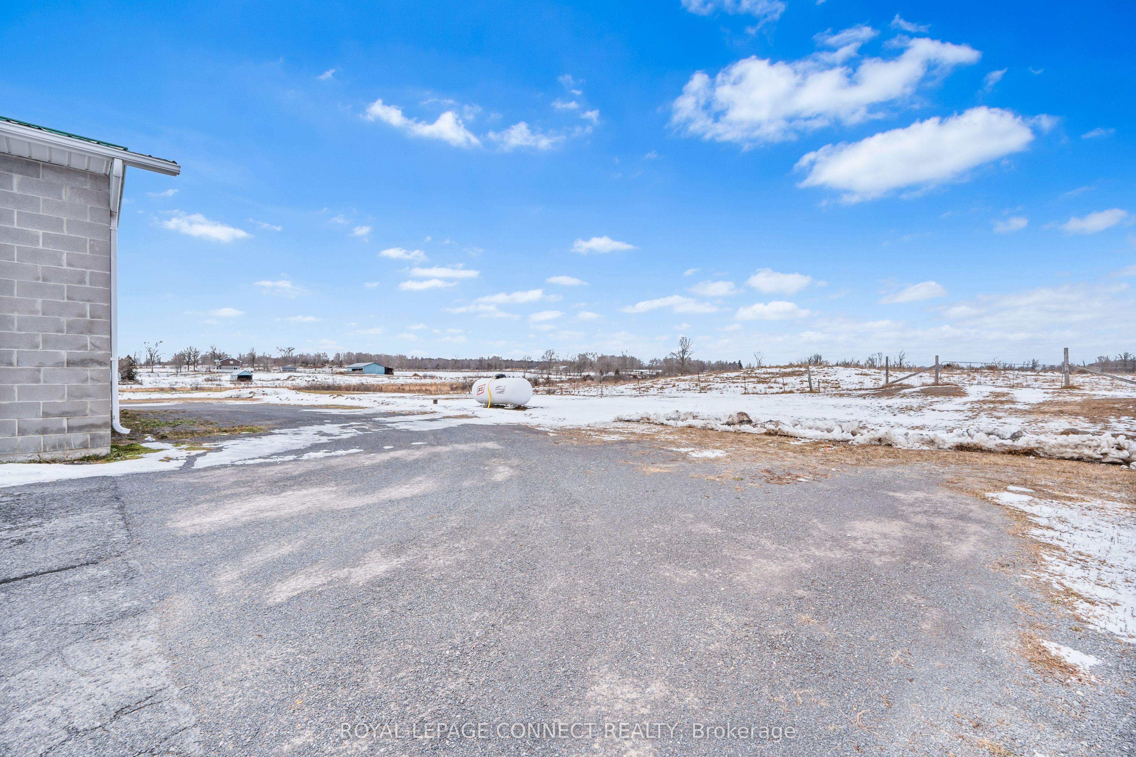 629 County Rd 4 Road Property Photo 16
