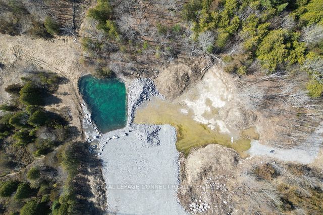 3852 41 Hwy Property Photo 4