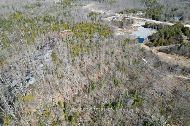 3852 41 Hwy Property Photo 7