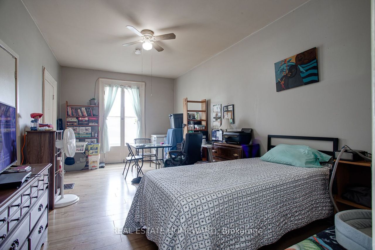 15 - 17 James Street Property Photo 11