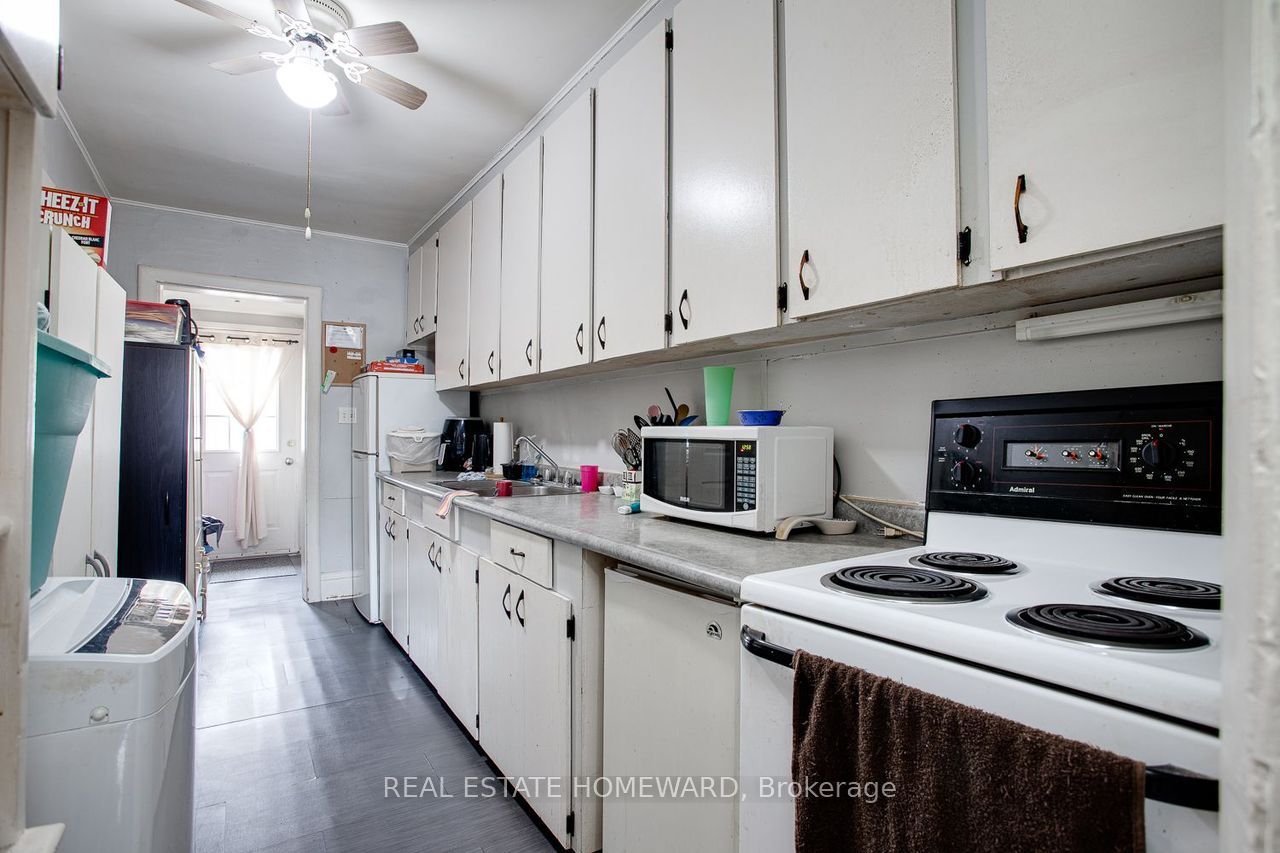 15 - 17 James Street Property Photo 12