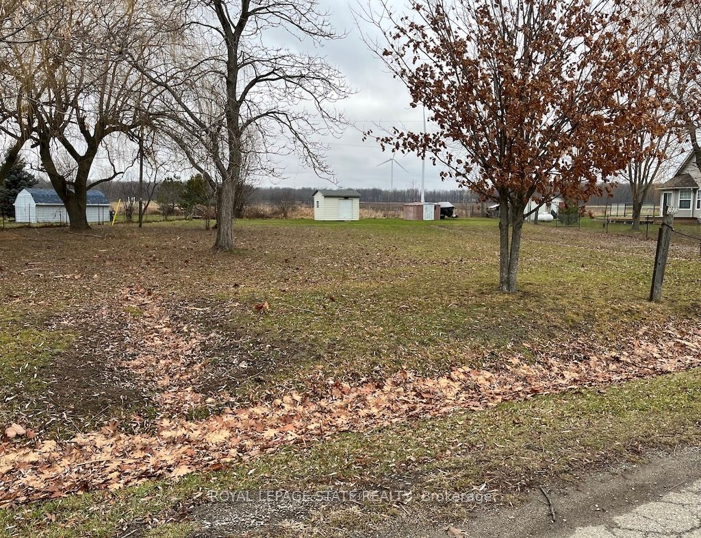 2823 Lakeshore Road Property Photo 6
