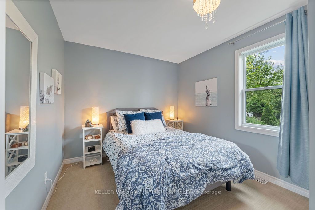 887 Notre Dame Street Property Photo 22