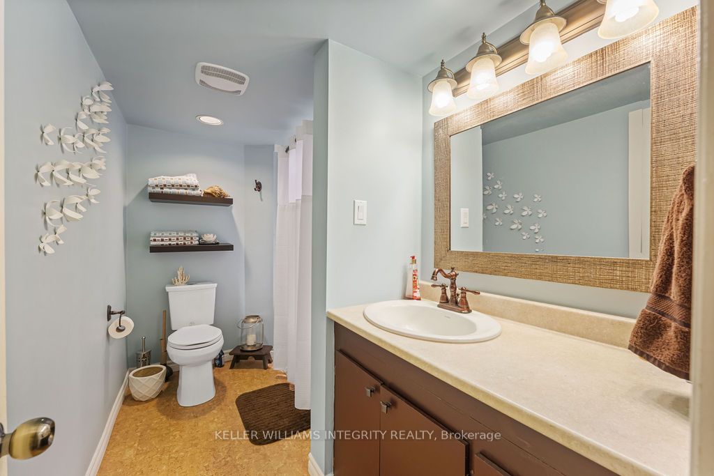 887 Notre Dame Street Property Photo 31