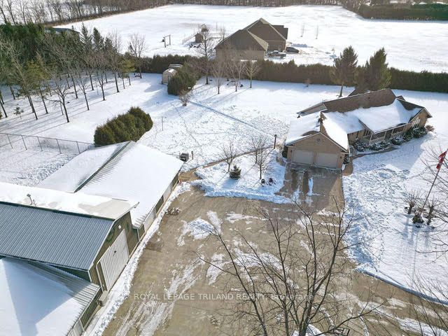 22164 Dundonald Road Property Photo 1