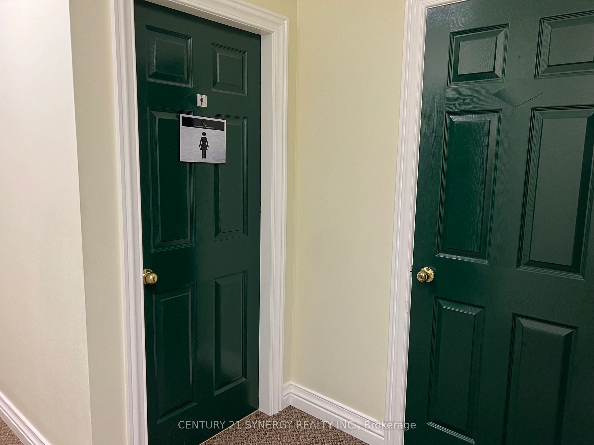 #unit D - 20 Bennett Street Property Photo 10